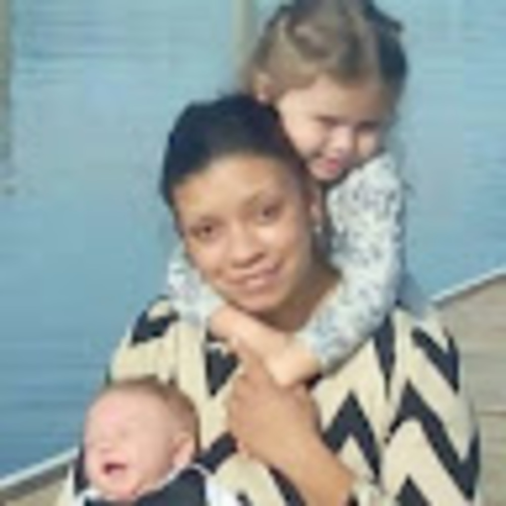 Meet your Posher, Shakiera